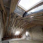 Гидро-пароизоляция Изоспан RF proff отражающая армированная пленка 35 кв. м - фотография 5