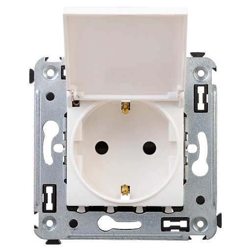 Розетка DKC Avanti встраиваемая белая с крышкой (4470369)