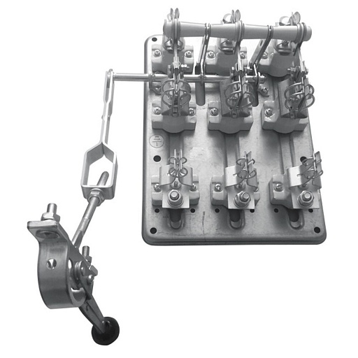 Выключатель-разъединитель EKF Basic РПС-2 3P 250А 400 В левый привод (rps-r-250l) Выключатель-разъединитель EKF Basic РПС-2 3P 250А 400 В левый привод (rps-r-250l)