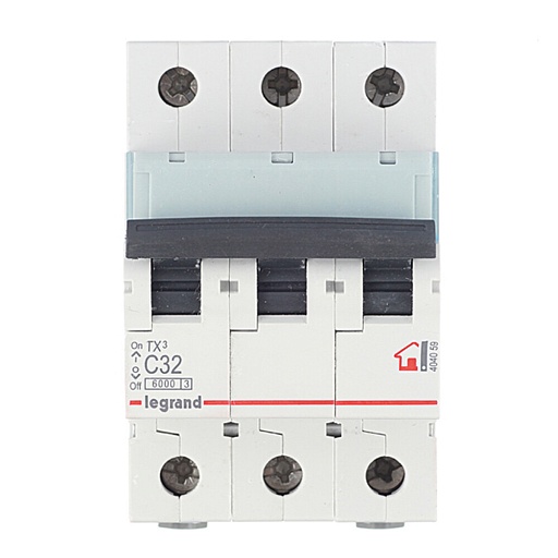 Автоматический выключатель модульный Legrand TX3 3P 32А тип C 6 кА 400 В (404059) Автоматический выключатель модульный Legrand TX3 3P 32А тип C 6 кА 400 В (404059)