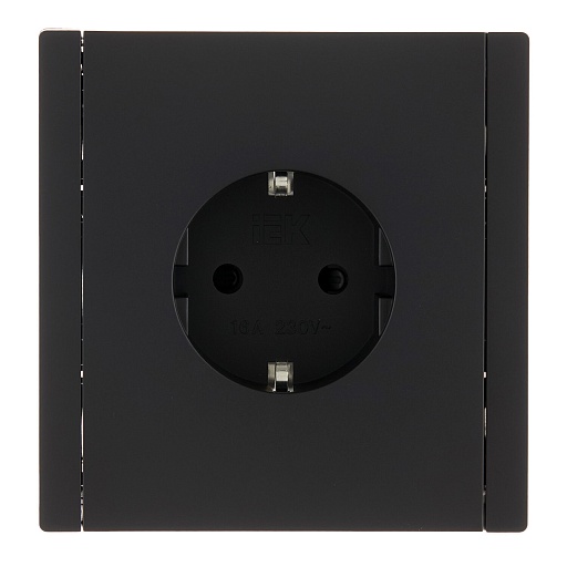 Розетка IEK Forte&Piano FP113 встраиваемая черная со шторками (FP-R14-16-1-K02)